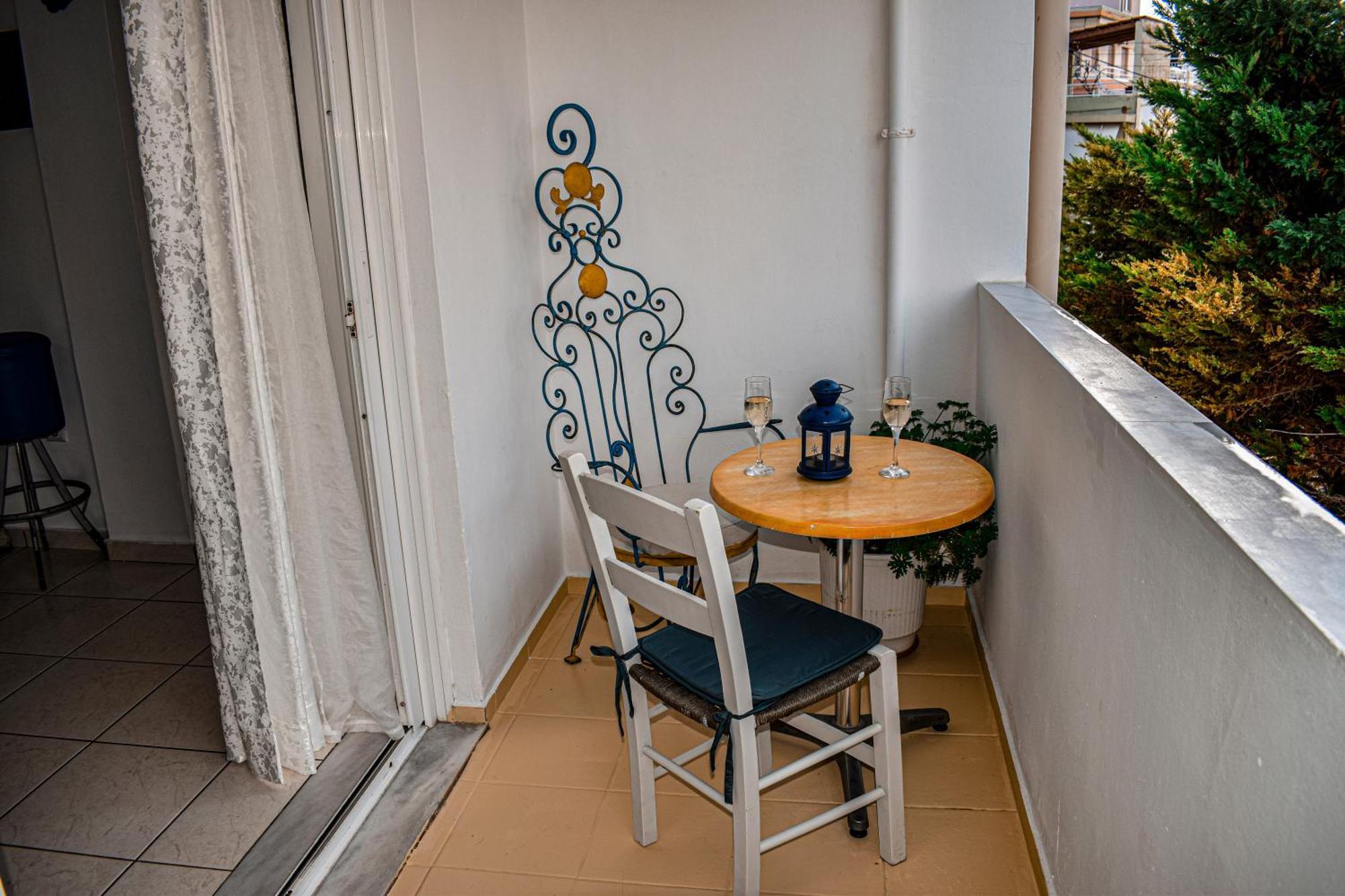 Eftichia Apartment Nea Chora Chania  ภายนอก รูปภาพ